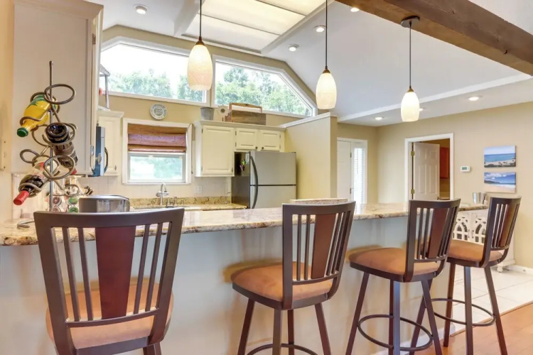 Pool Access + Views: Waterfront Lake Ozark Escape