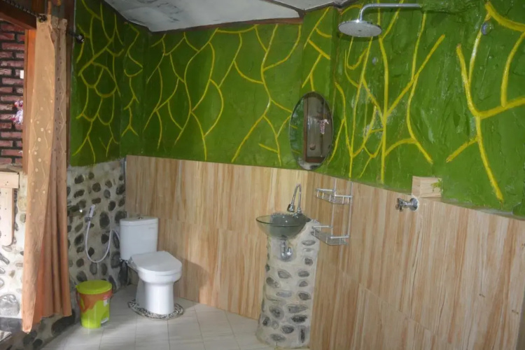 Junia Guesthouse Bukit Lawang