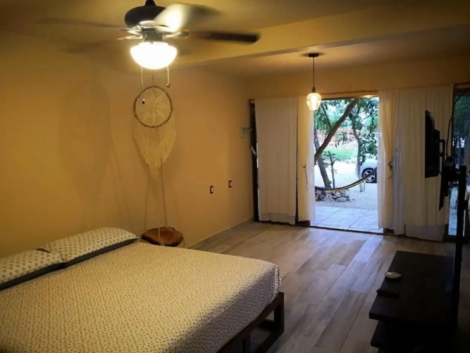 Comfort room