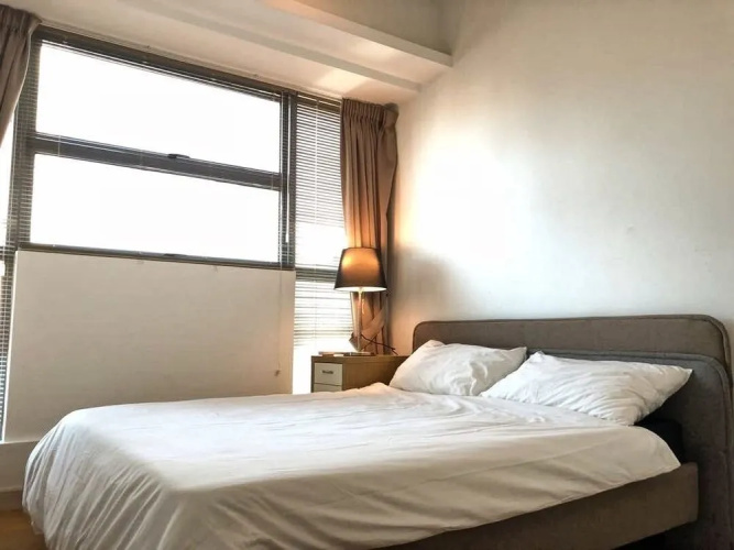 Executive 3 BR Condo by Naren