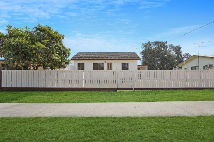 3 Bedrooms Cottage