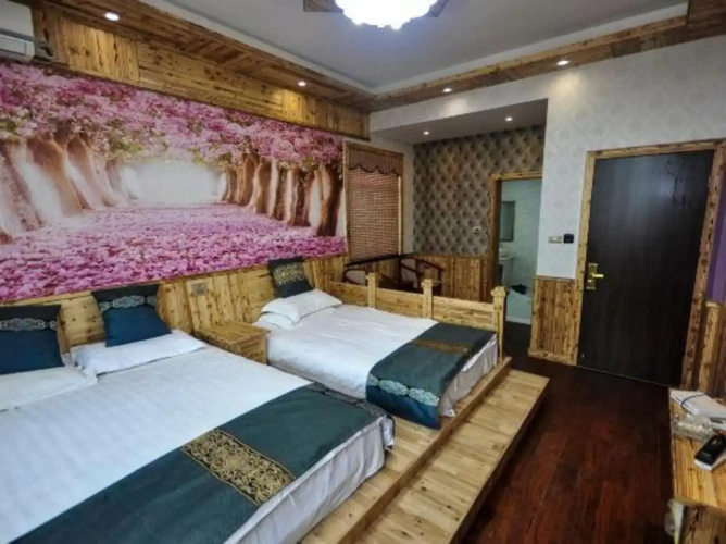 Huan He Hostel