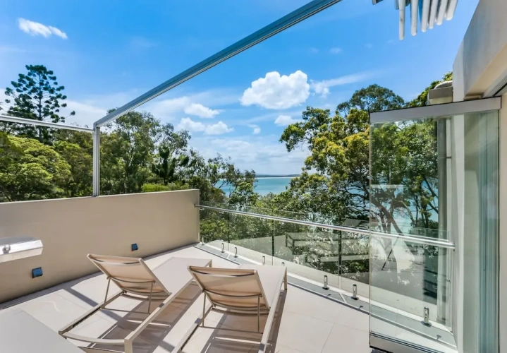 4 Bedrooms Luxury Penthouse room with ocean view