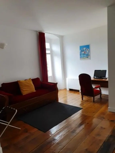 Suite with mountain view