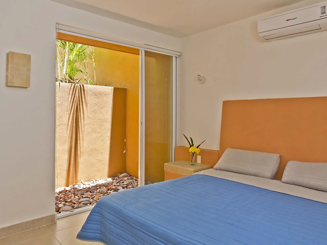 Hotel Ixzi Plus