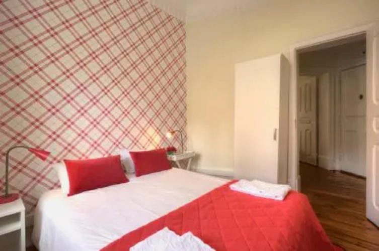 Angola Apartment - 8Bedrooms