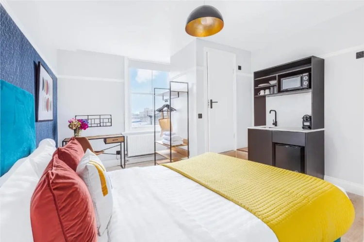 Guest rooms