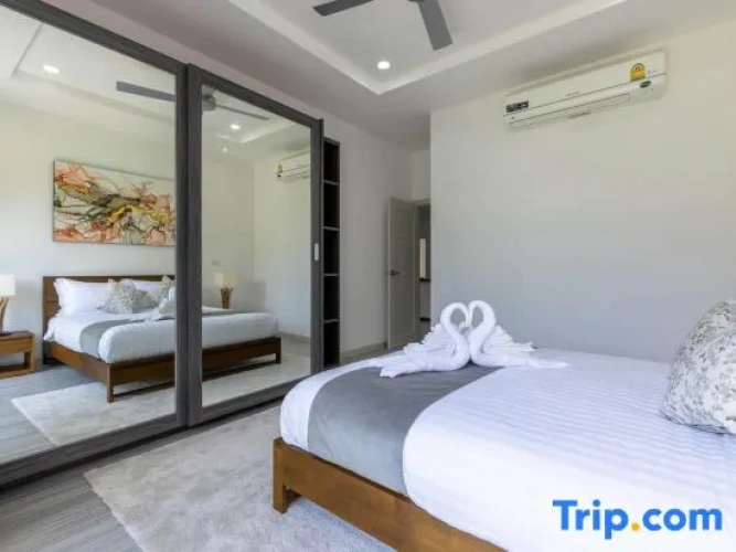 3 Bedrooms Villa