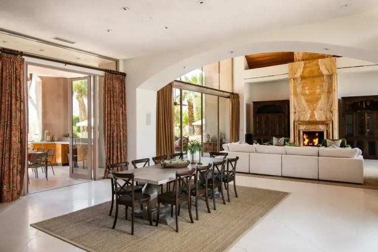 Monroe Estate in La Quinta
