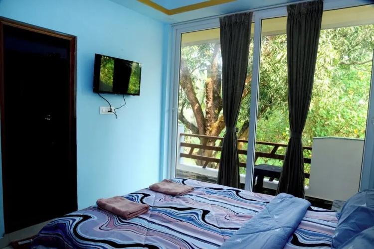 Laxmi Empire Guest House