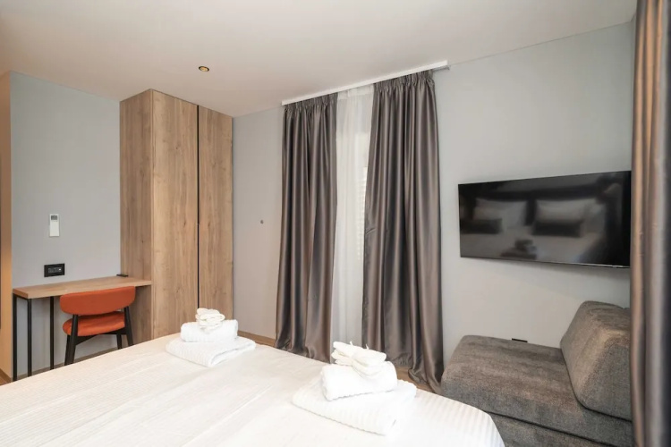 Apartments Villa Royale