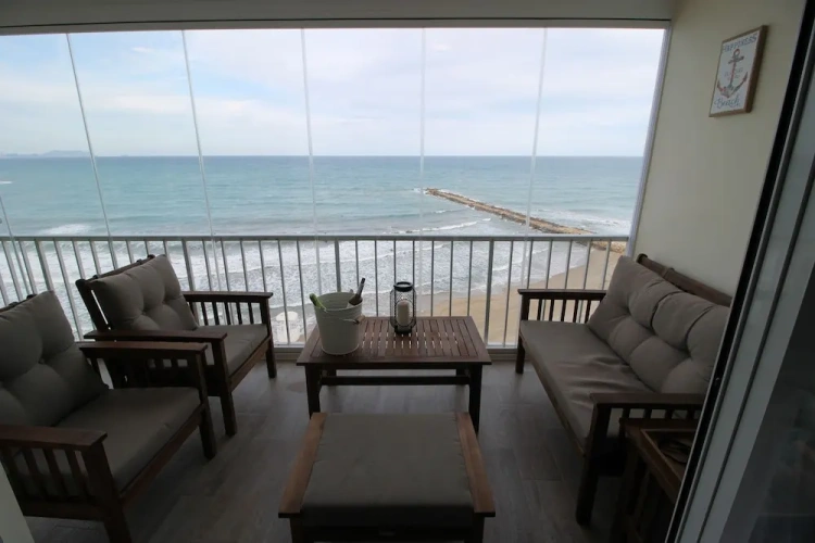 2 Bedrooms Deluxe Apartment with balcony and with ocean view
