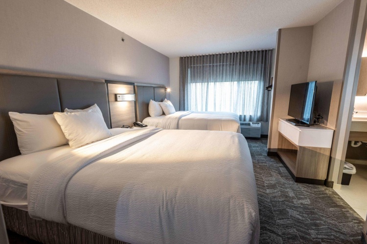 Quadruple Suite