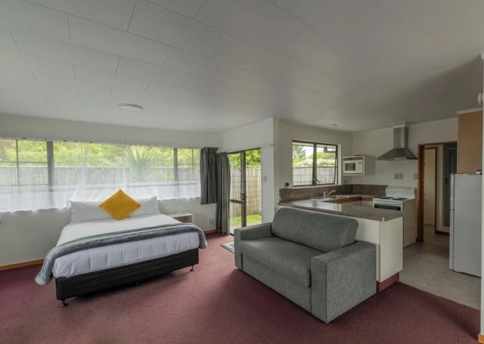 Quadruple Apartment