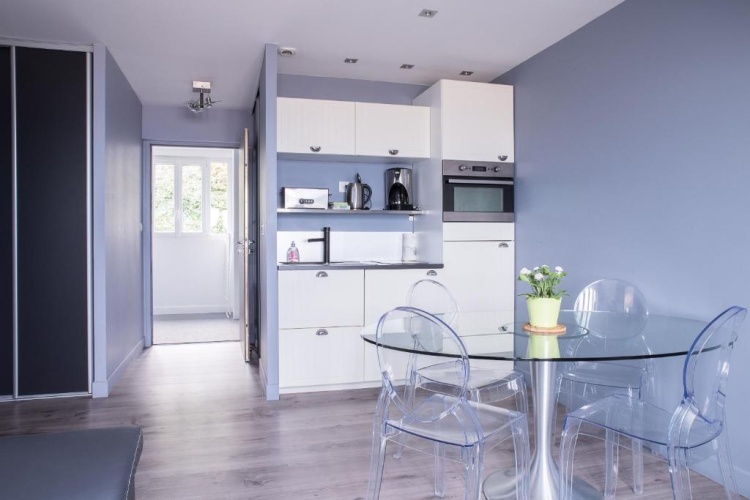 1 Bedroom Apartment