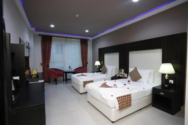 Crystal Palace Hotel