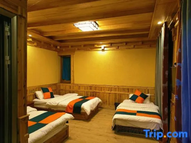 Yara Yingcuo Homestay