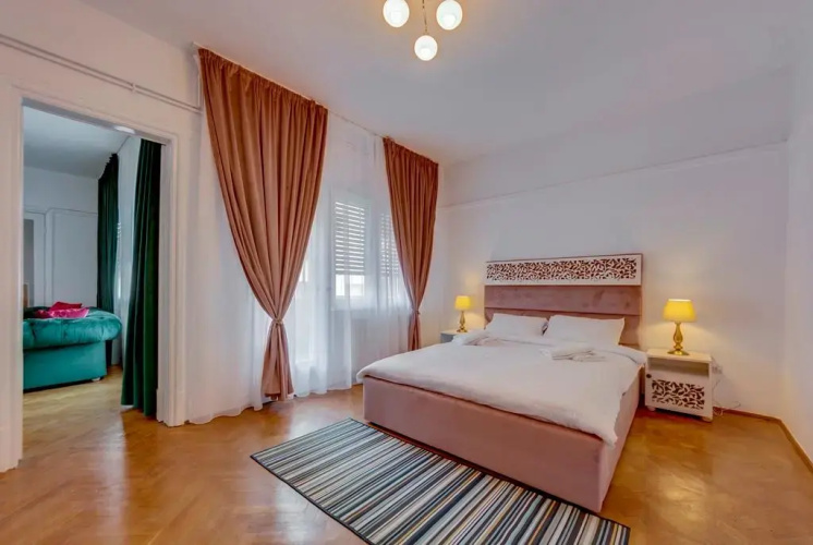 Cn2i Luxury Accommodation City Center 1