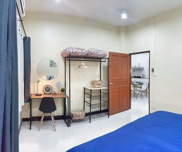 POST At Phrasing Private House