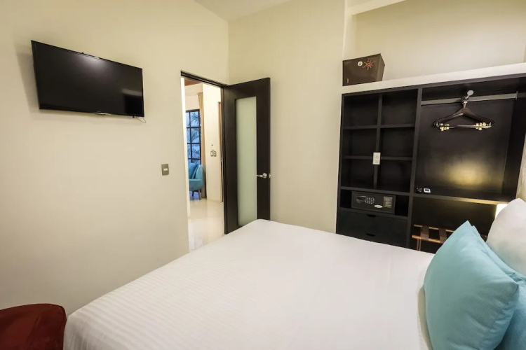 Marialicia Suites