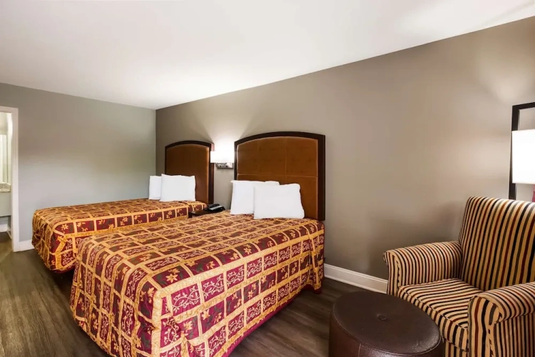Standard Quadruple room with balcony