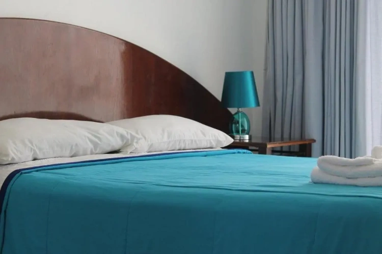 Standard Double room with city view