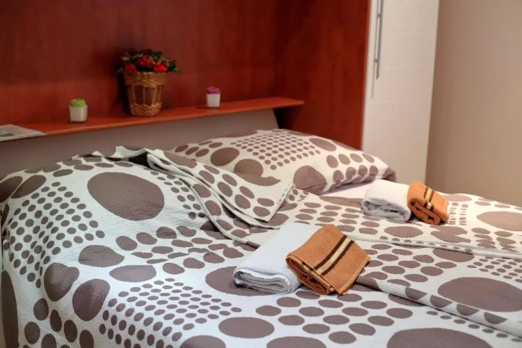 1 Bedroom Apartment with balcony