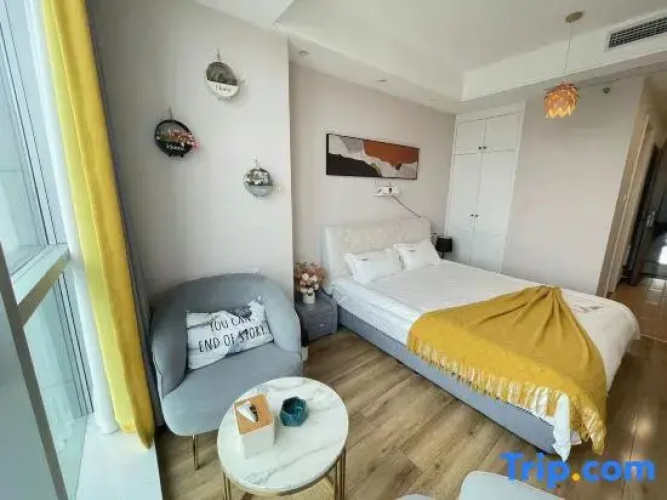 Yinian Homestay (Railway)