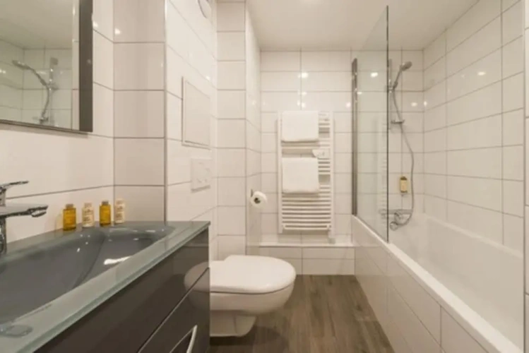 Suite with balcony