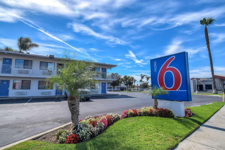 Motel 6 Stanton photo 21