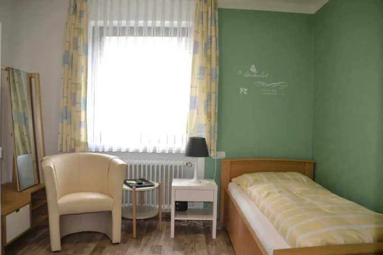 Standard Single room