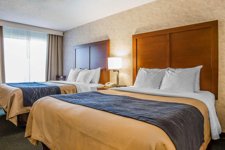Yellowstone River Inn & Suites