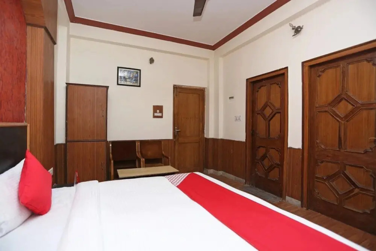 Hotel Dolphin