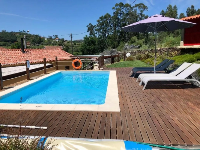 2 Bedrooms Cottage