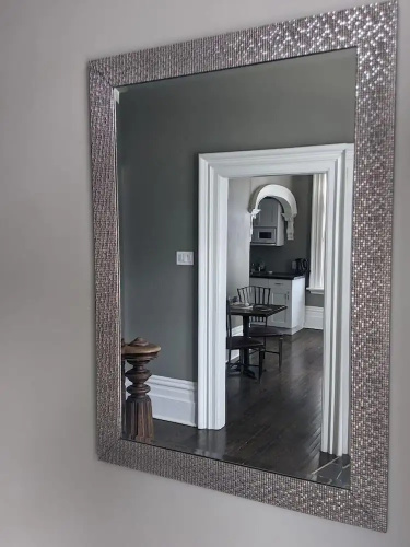 Stratford Suites - 66 Daly Ave
