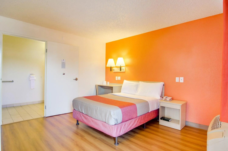 Motel 6 Tacoma, WA - Fife