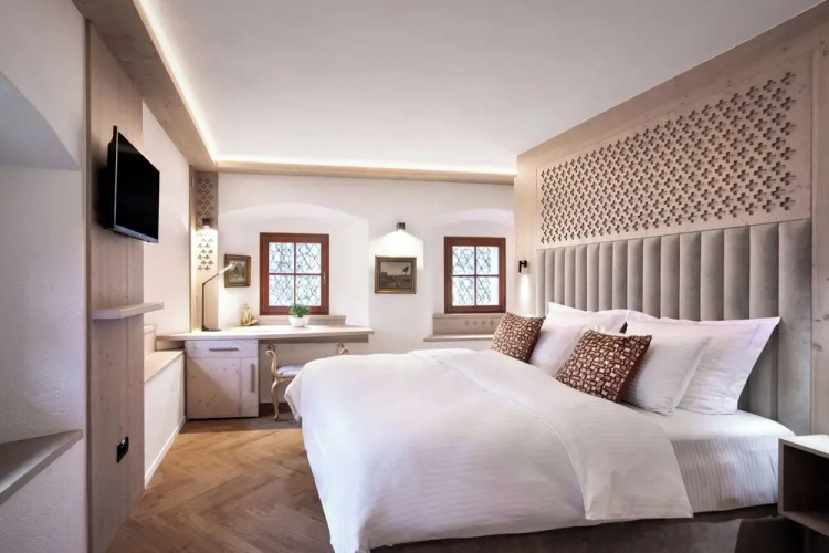 Hotel Julian Alps