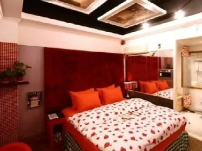 The First Snow Boutique Hotel