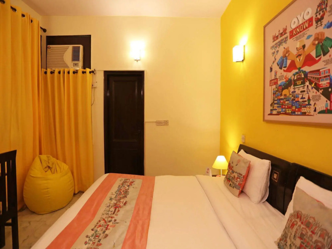 OYO Flagship Noida Spice Mall