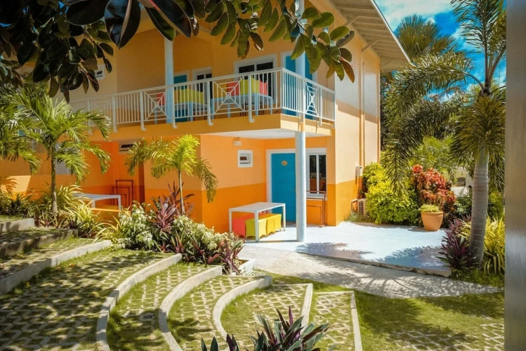 Quadruple Family Villa