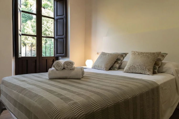 Alhambra Sonder Apartments