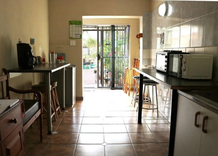Mountainia Inn Self Catering