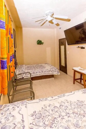 Hotel Los Reyes
