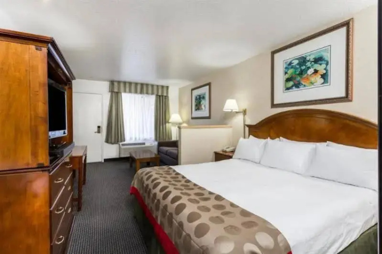 Ramada Vallejo/napa Valley Area