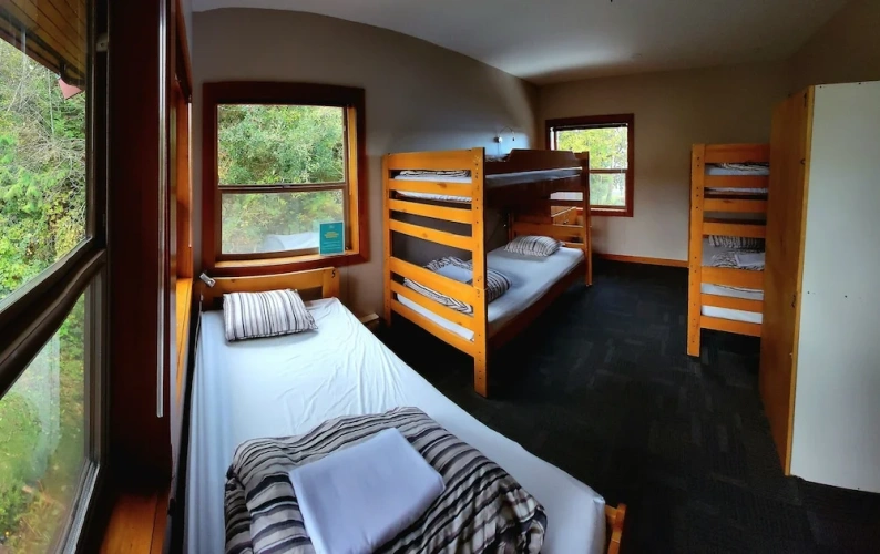 Standard Quintuple room
