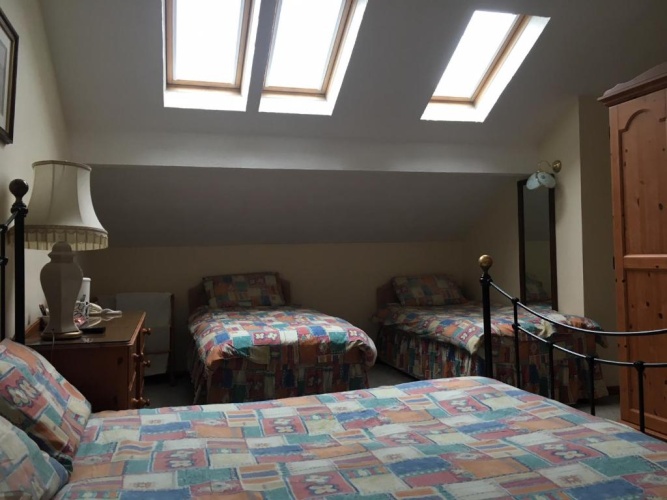 Standard Quadruple room