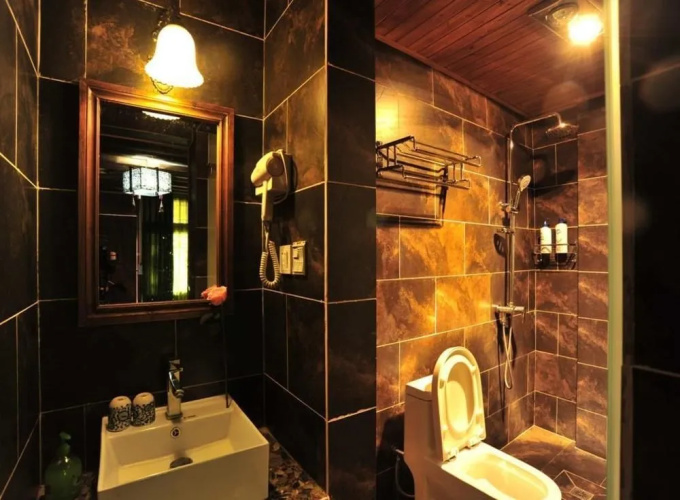 Satisfactory Inn