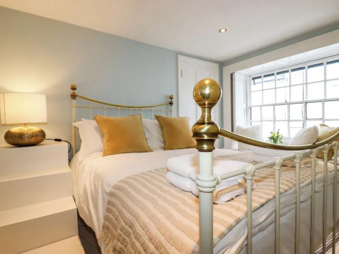 Carew House Cottage