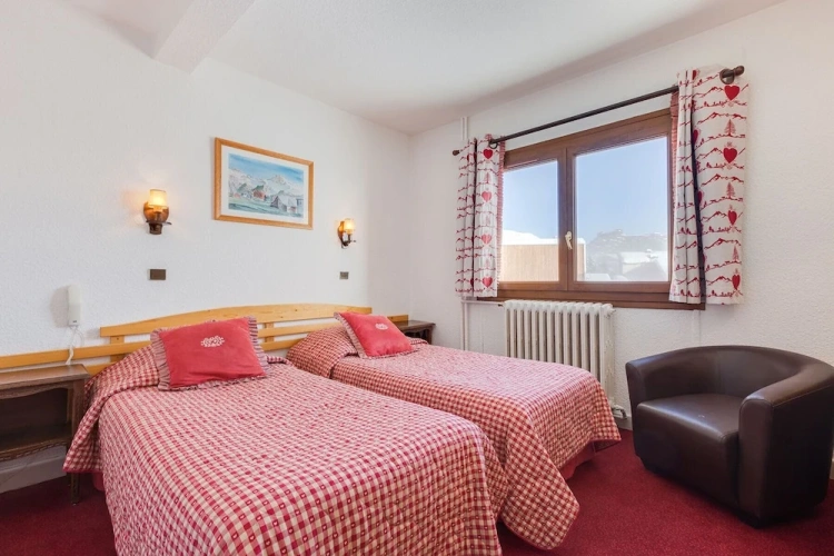 1 Bedroom Standard Double room with city view