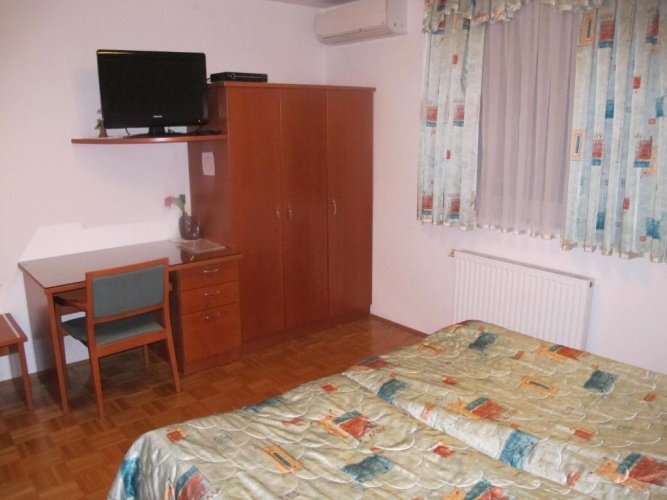 Standard Double room with view